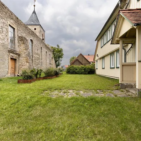 Altes Pfarrhaus - Durchblick *